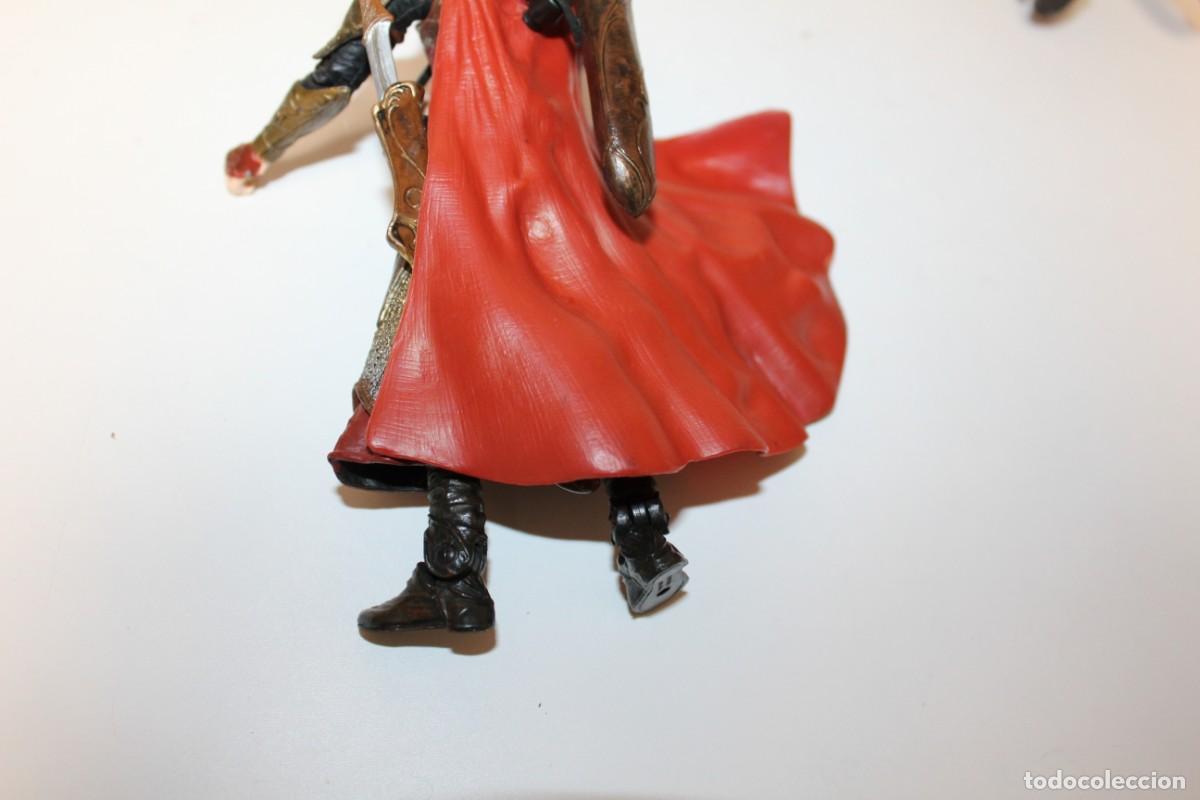 Figuras de acci&oacute;n: 2 FIGURAS EL SE&Ntilde;OR DE LOS ANILLOS - GIMLI Y LEGOLAS - MARVEL 2002 - Foto 6