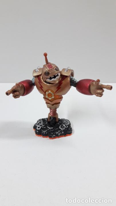 Figuras de acci&oacute;n: FIGURA SKYLANDERS . A&Ntilde;O 2012 - Foto 2