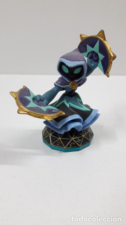 Figuras de acci&oacute;n: FIGURA SKYLANDERS . A&Ntilde;O 2013 - Foto 1