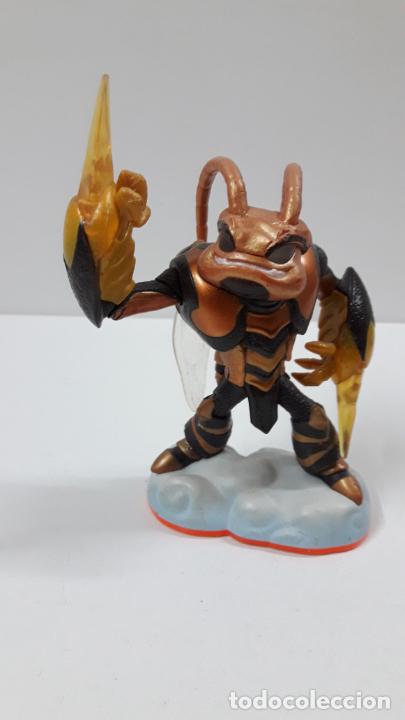 Figuras de acci&oacute;n: FIGURA SKYLANDERS . A&Ntilde;O 2012 - Foto 2