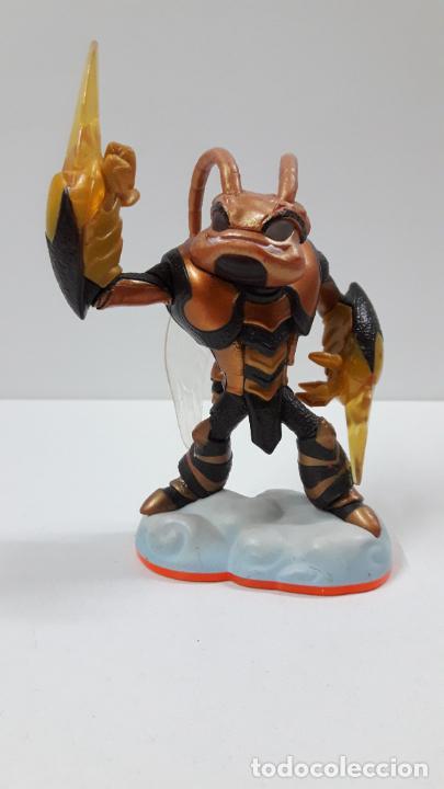Figuras de acci&oacute;n: FIGURA SKYLANDERS . A&Ntilde;O 2012 - Foto 1