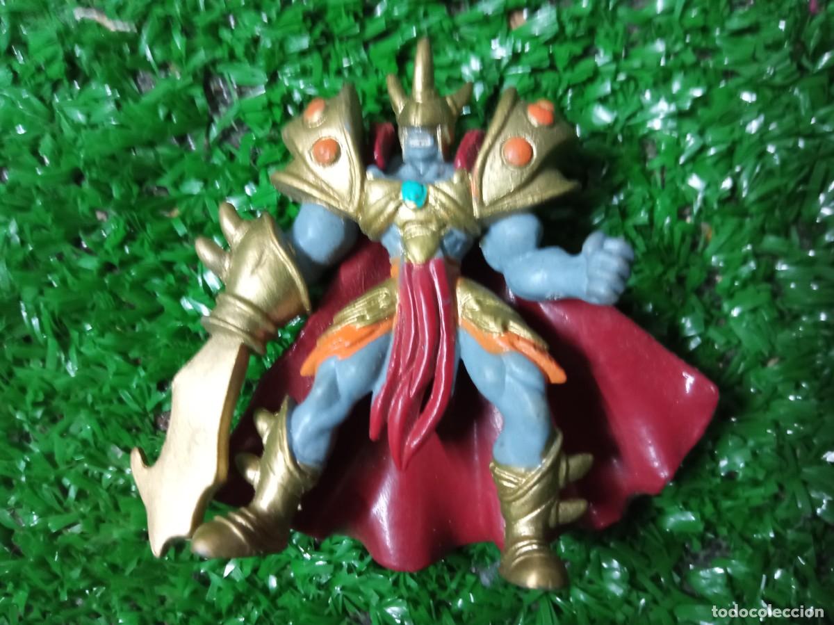 Figuras de acci&oacute;n: FIGURA DE HUNTIK BASELAIRD DE PVC DE LA SERIE HUNTIK S .