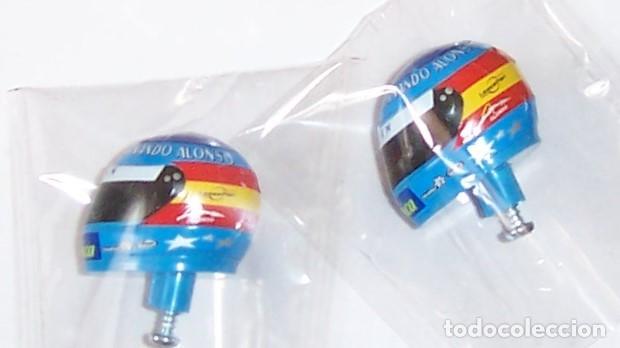 Figuras de acci&oacute;n: Cabeza / casco de piloto 1:10 F1