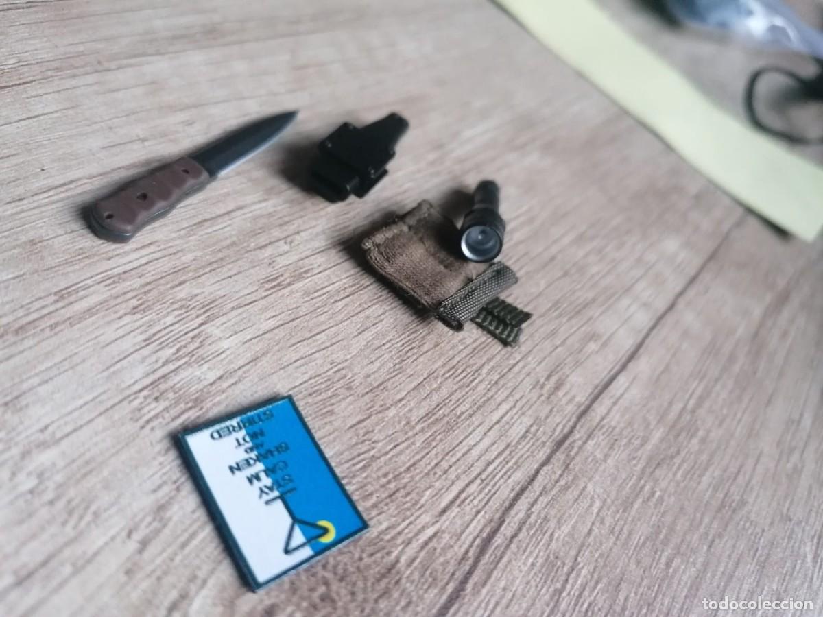 Figuras de acci&oacute;n: Escala 1/6 linterna, cuchillo con funda.... - Foto 2