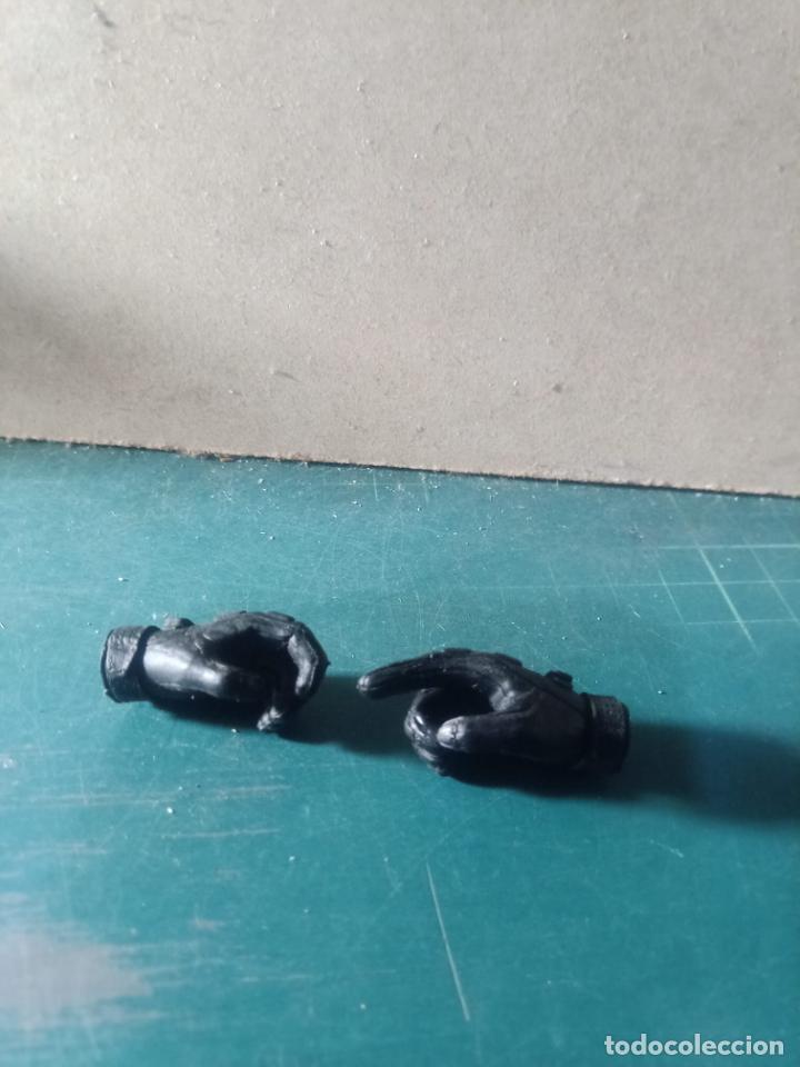 Figuras de acci&oacute;n: DRAGON MANOS ENGUANTADAS ESCALA 1/6 - Foto 1