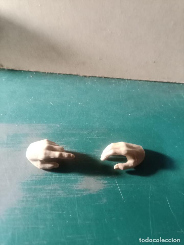Figuras de acci&oacute;n: DRAGON MANOS ESCALA 1/6 - Foto 1