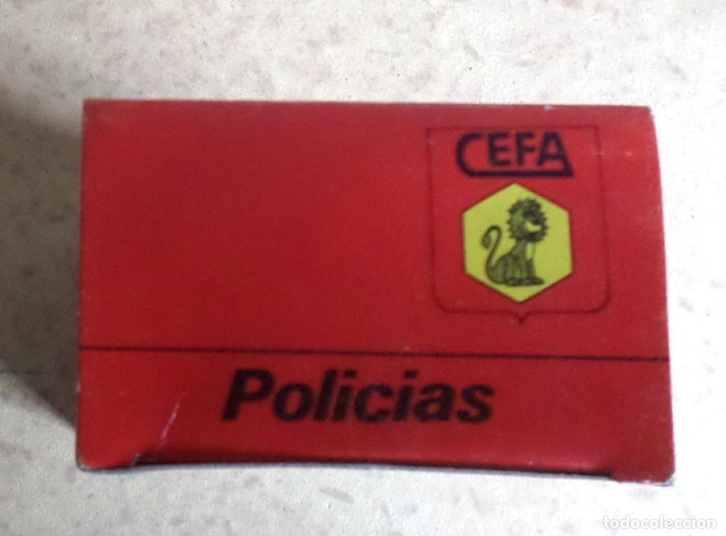 Figuras de acci&oacute;n: PLAY BIG Mujer polic&iacute;a CEFA - Foto 5