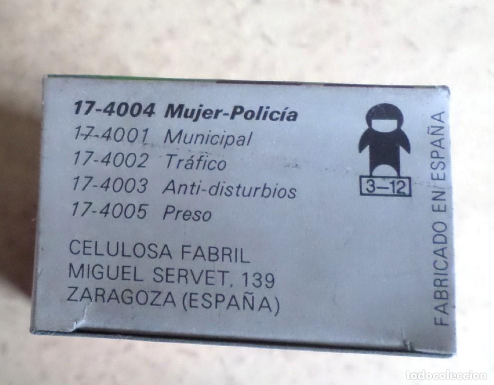 Figuras de acci&oacute;n: PLAY BIG Mujer polic&iacute;a CEFA - Foto 6