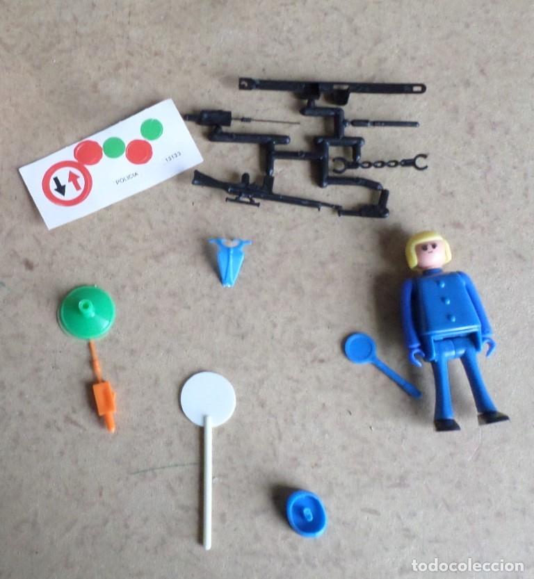 Figuras de acci&oacute;n: PLAY BIG Mujer polic&iacute;a CEFA - Foto 7