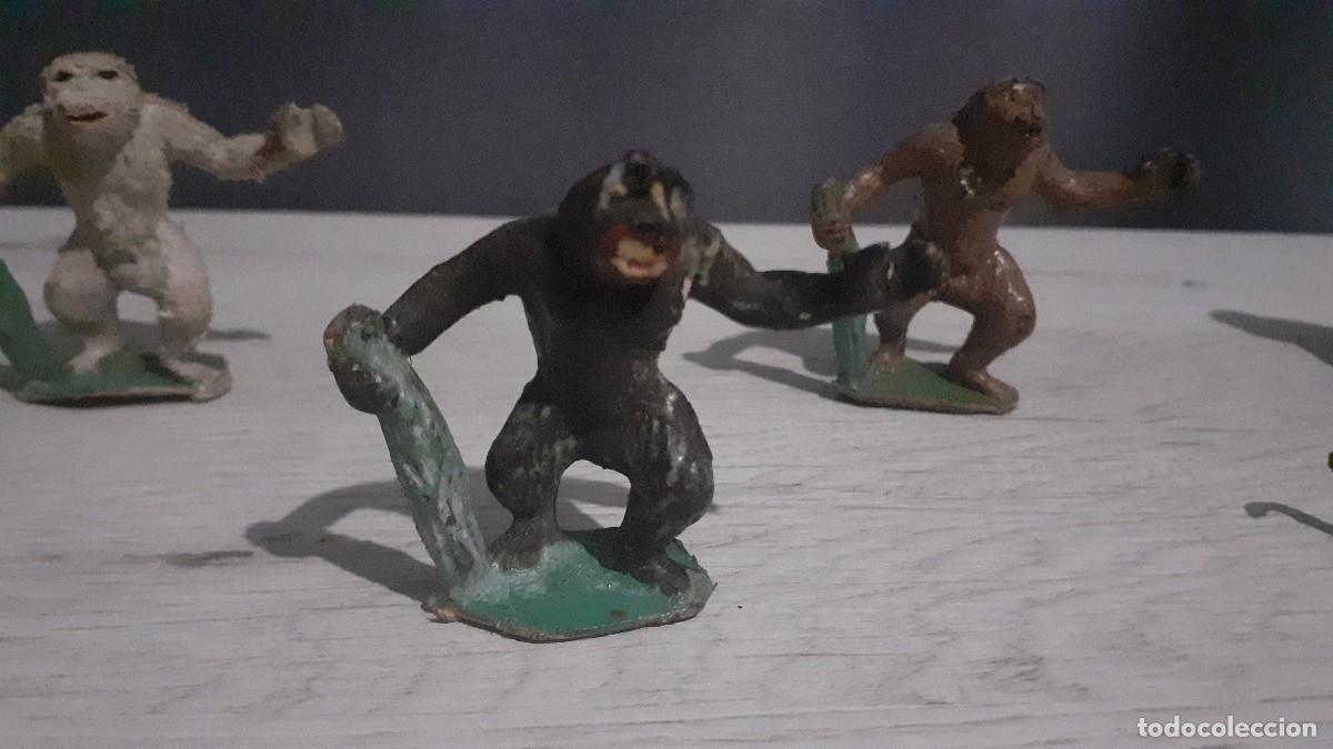 Figuras de acci&oacute;n: Lote de 5 monos. Pech. - Foto 7