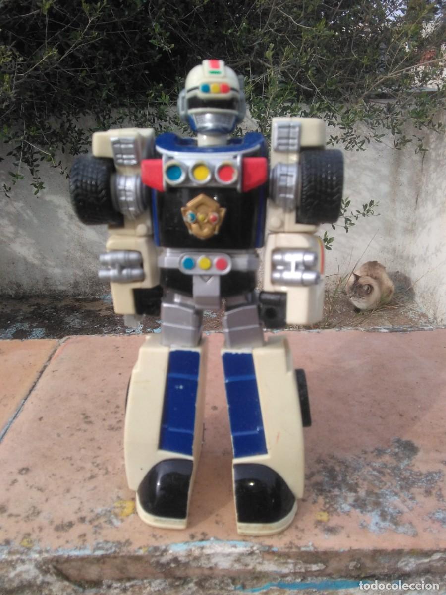 Figuras de acci&oacute;n: ROBOT TRANSFORMERS - Foto 1