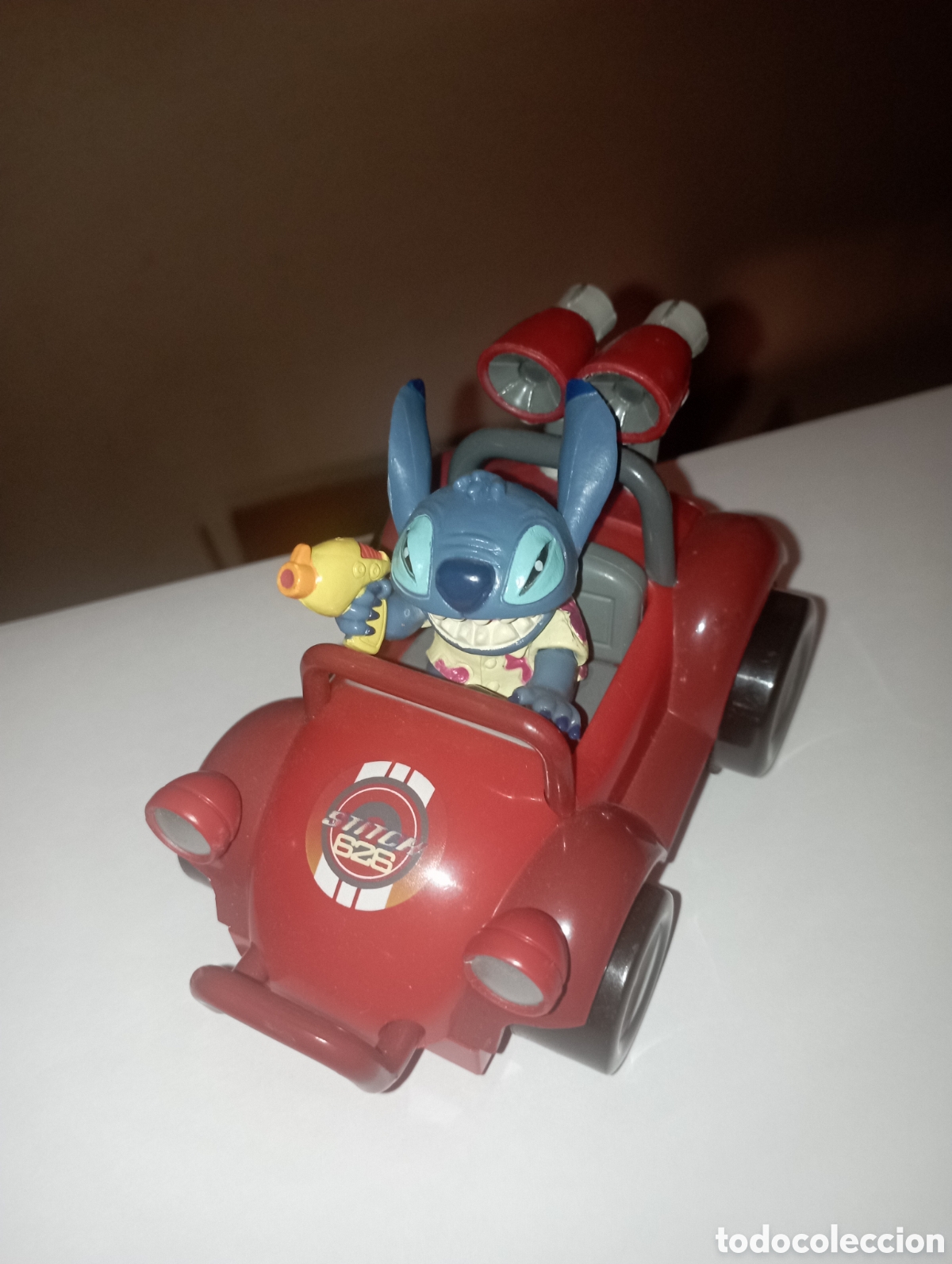 Figuras de acci&oacute;n: WALT DISNEY COCHE DE LILO Y STICH