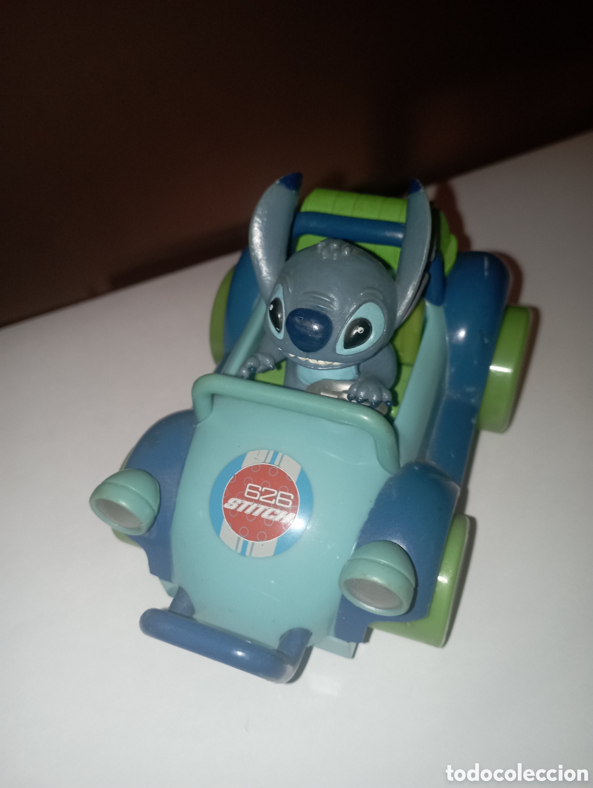 Figuras de acci&oacute;n: WALT DISNEY COCHE DE LILO Y STICH
