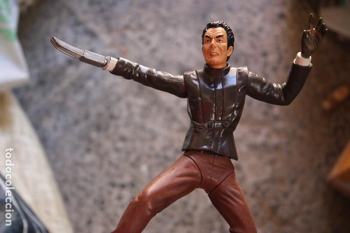 Figuras de acci&oacute;n: bruce lee figura all rights 2000 - Foto 1