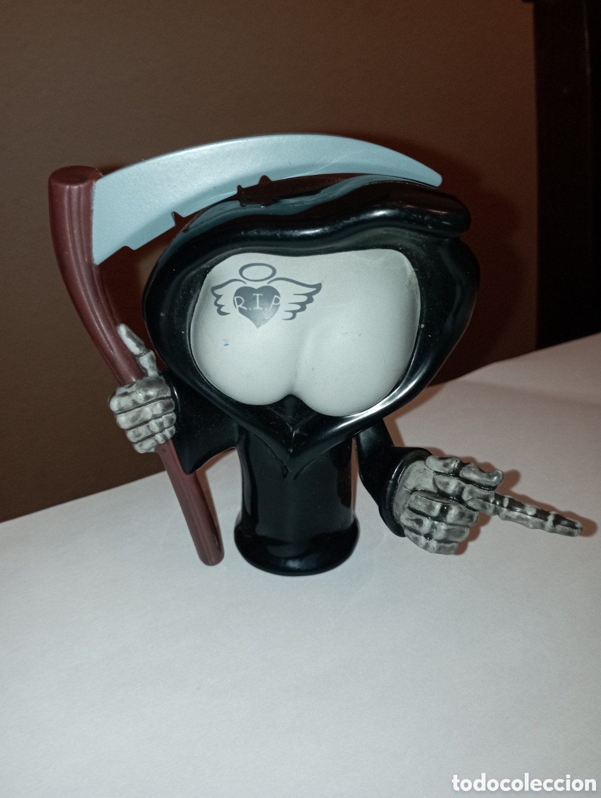 Figuras de acci&oacute;n: FIGURA DE ACCION WOWWEE MONSTER MONSTRUO LA MUERTE CON LA CARA DE CULO 2018