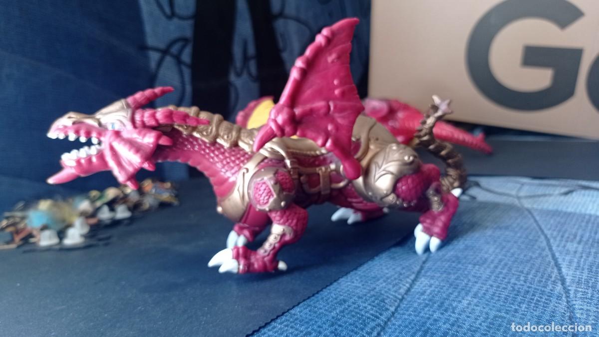 Figuras de acci&oacute;n: Drag&oacute;n articulado - Foto 3