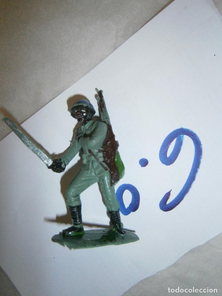 Figuras de acci&oacute;n: ANTIGUO SOLDADO NEGRO CASCO AZUL - Foto 1