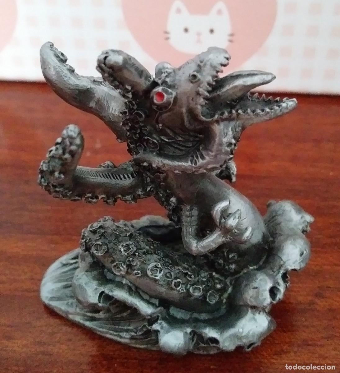 Figuras de acci&oacute;n: Figura met&aacute;lica de monstruo - Foto 1