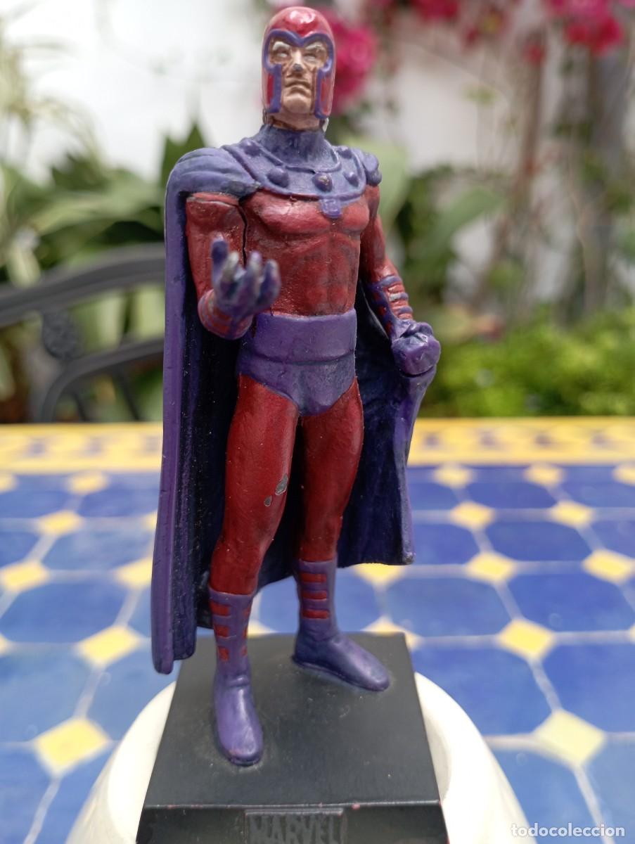 Figuras de acci&oacute;n: Figura de plomo Marvel Magneto - Foto 1