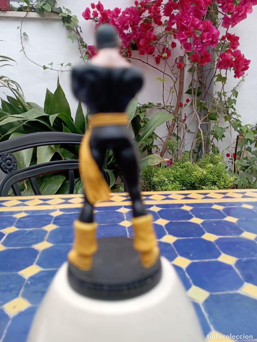 Figuras de acci&oacute;n: Figura de plomo Dc Black Adam - Foto 2