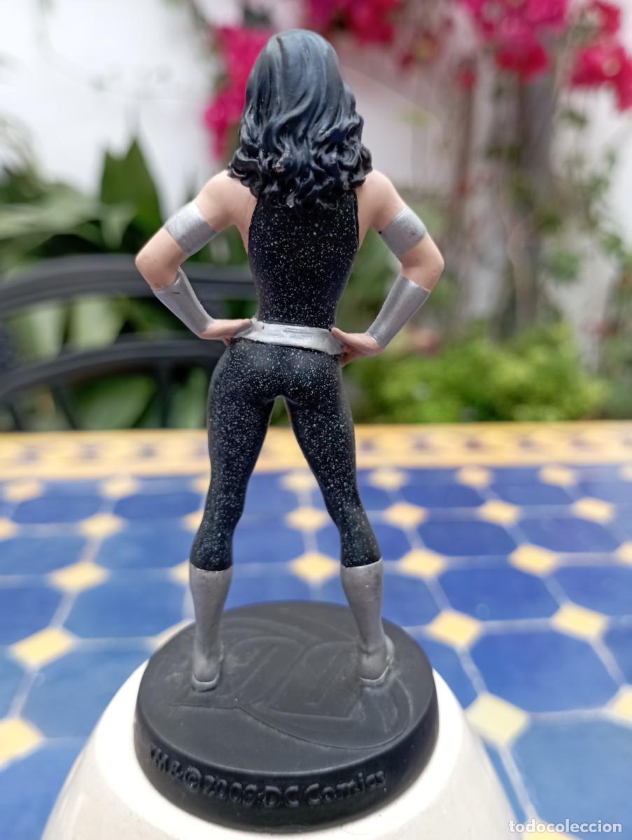 Figuras de acci&oacute;n: Figura de plomo DC Donna Troy - Foto 2