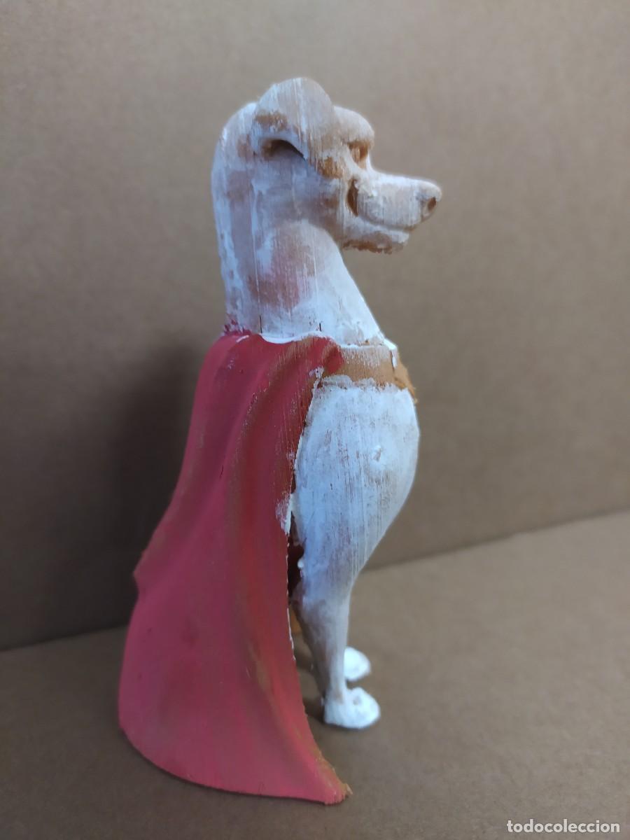 Figuras de acci&oacute;n: TALLA MADERA, PERRO SUPERMAN. - Foto 6