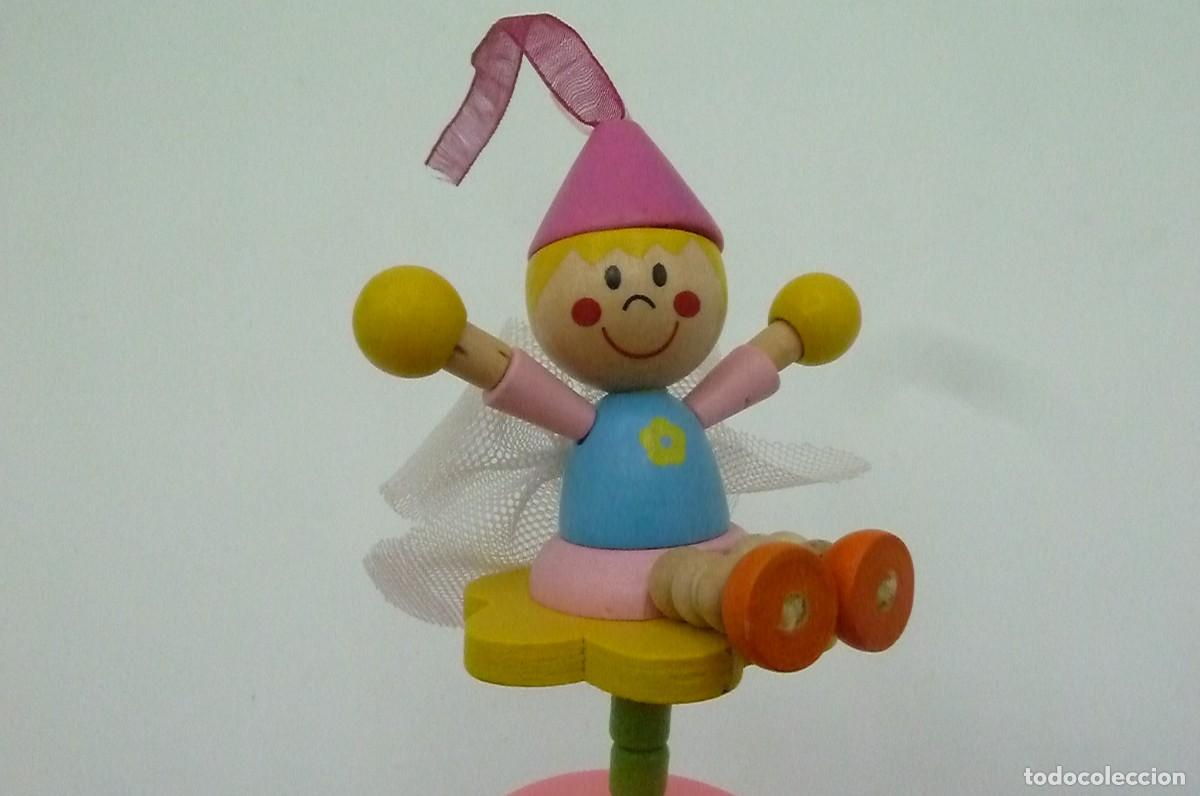Figuras de acci&oacute;n: Hada de madera con resorte - Foto 5