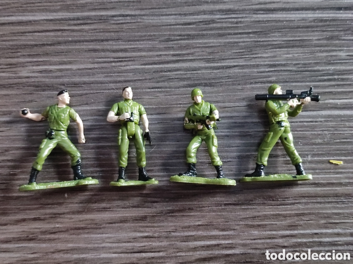 Figuras de acci&oacute;n: 4 soldados Majorette - Foto 1