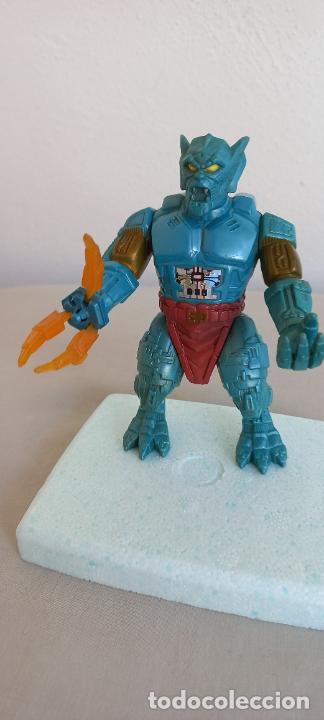 Figurines d'action: FIGURA DE ACCION KENNER BVTV 1996. CON MOVIENIENTO EN EL BRAZO