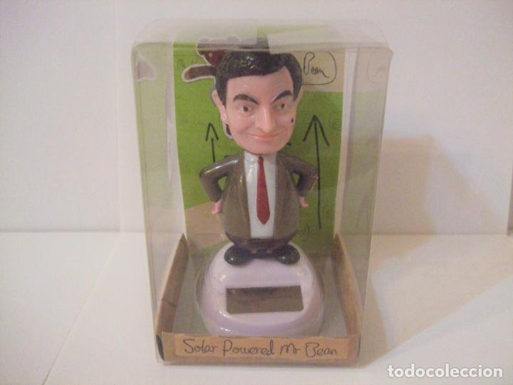 Figurines d'action: FIGURA DANCING MR. BEAN SOLAR BAILA CON LUZ C&Eacute;LULA SOLAR PUCKATOR MU&Ntilde;ECO ROWAN ATKINSON BAILON