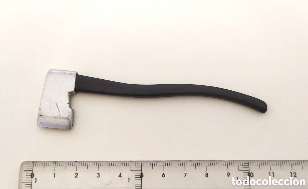 Figuras de acci&oacute;n: Hacha herramienta accesorio complemento figura acci&oacute;n mu&ntilde;eco - Foto 1