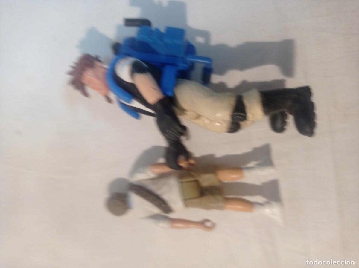 Figuras de acci&oacute;n: Mu&ntilde;ecos plastico a&ntilde;os 80/90 - Foto 2