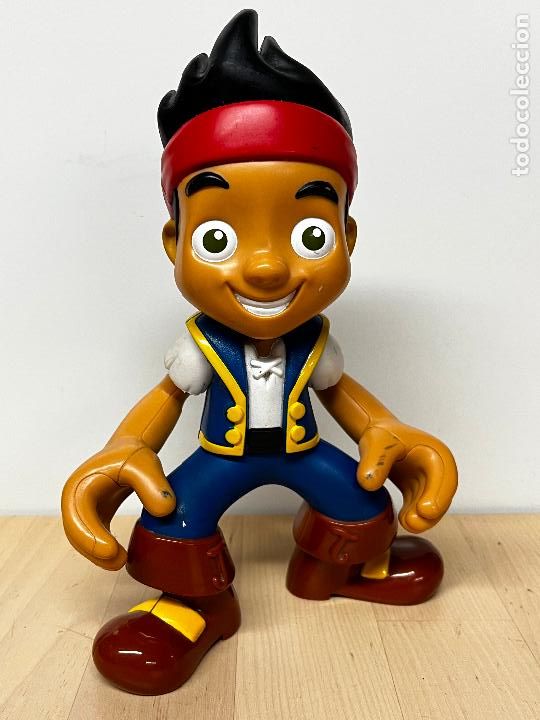 Figuras de a&ccedil;&atilde;o: Jake y el pa&iacute;s de nunca jam&aacute;s Piratas
