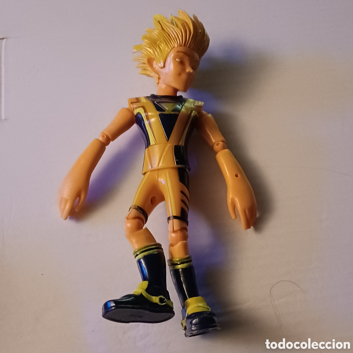 Figuras de acci&oacute;n: Figura articulada Sendokai Zak Desaf&iacute;o Champions Simba 16cm altura