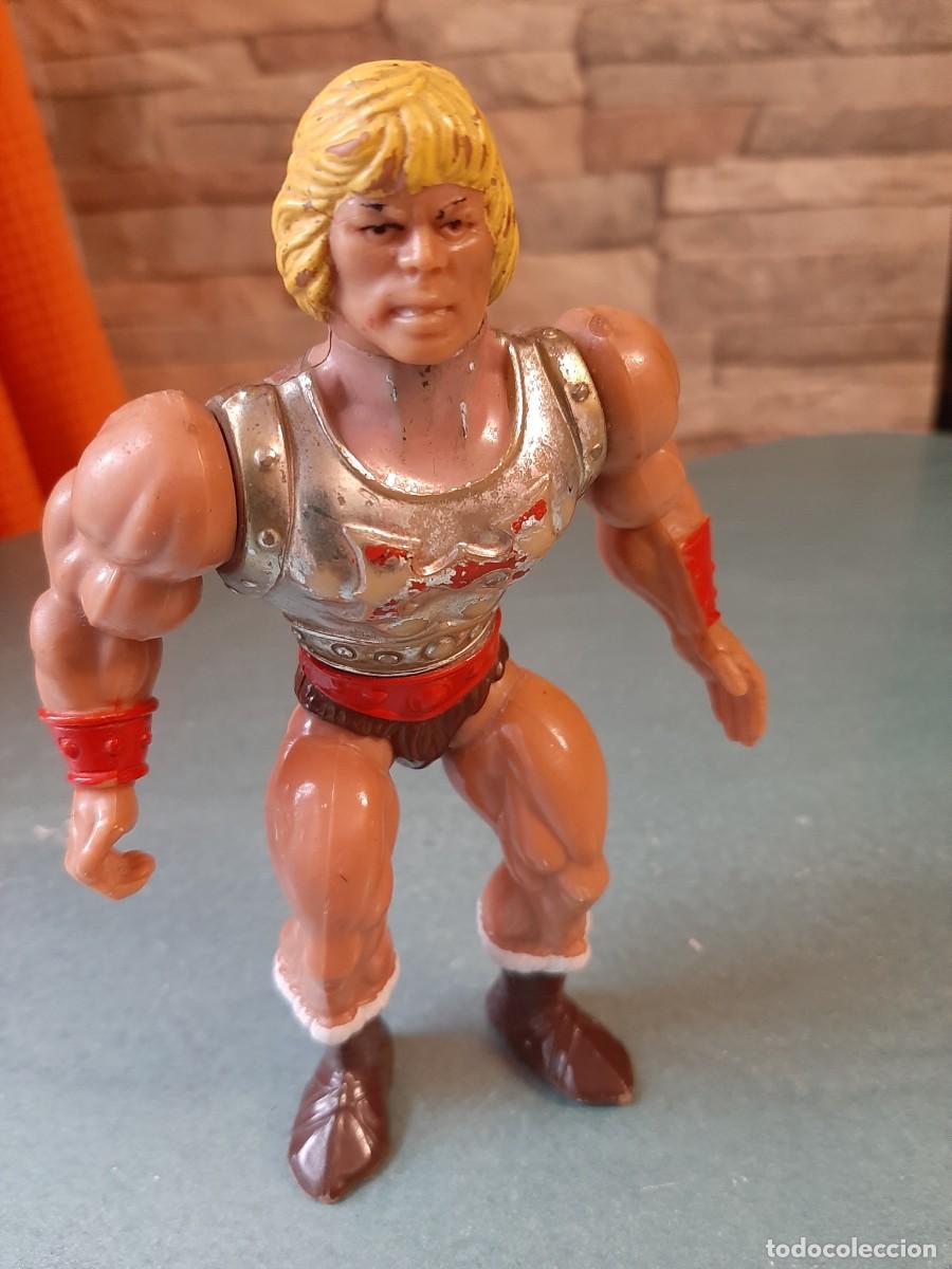 Figuras de acci&oacute;n: ---- MU&Ntilde;ECO HEMAN ---- - Foto 2