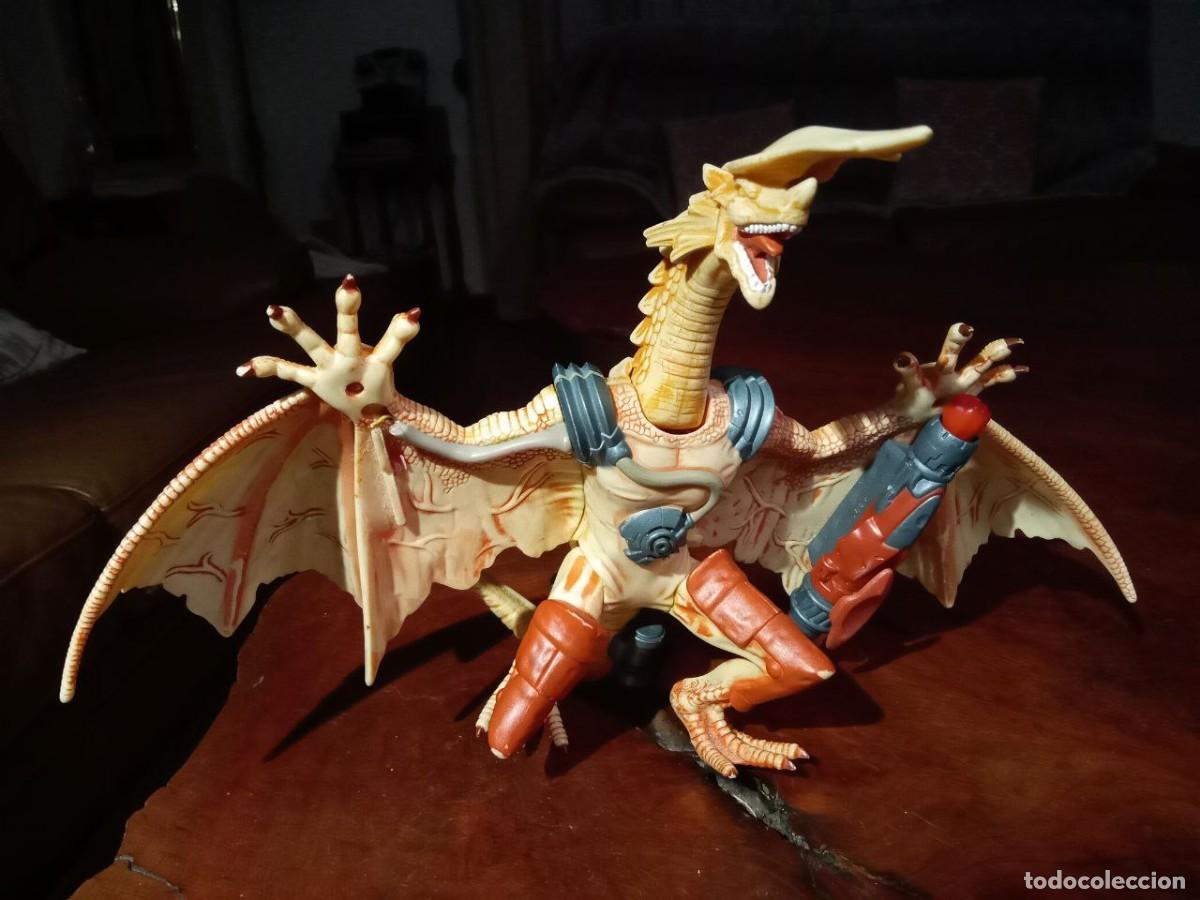 Figuras de acci&oacute;n: DRAGON HASBROS 2004 - Foto 1