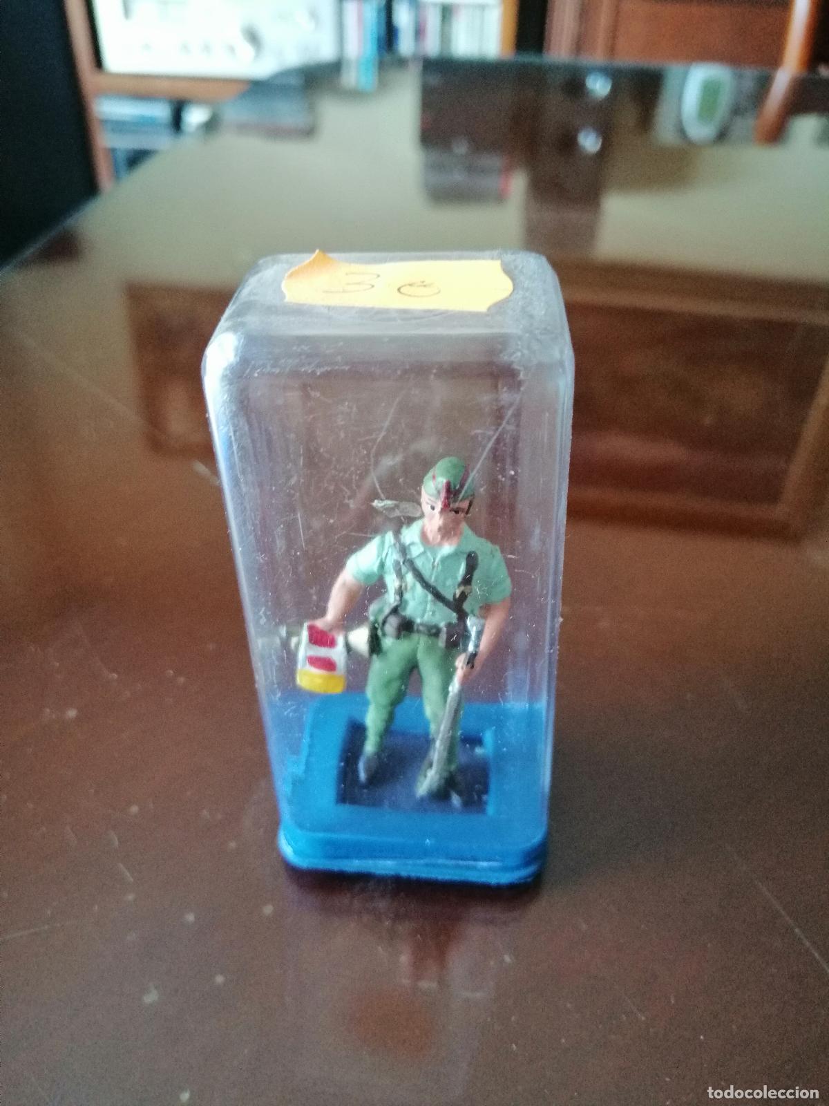 Figuras de acci&oacute;n: Figura corneta legionario - Foto 1