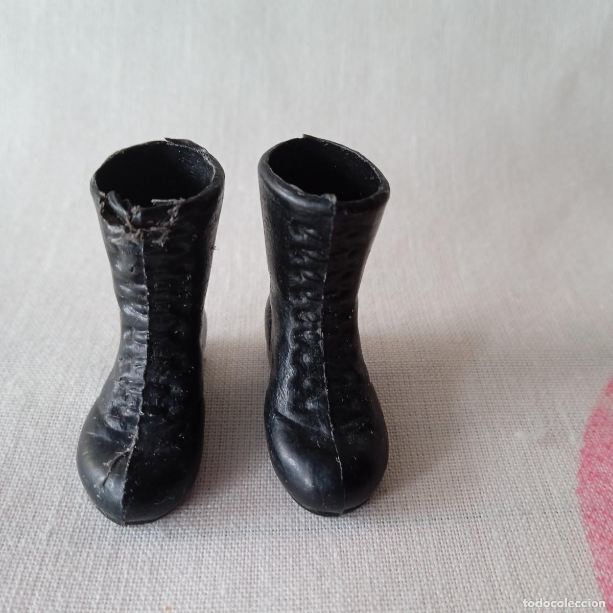 Figuras de acci&oacute;n: BOTAS MU&Ntilde;ECO SIMILAR MADELMAN-ETC - Foto 1