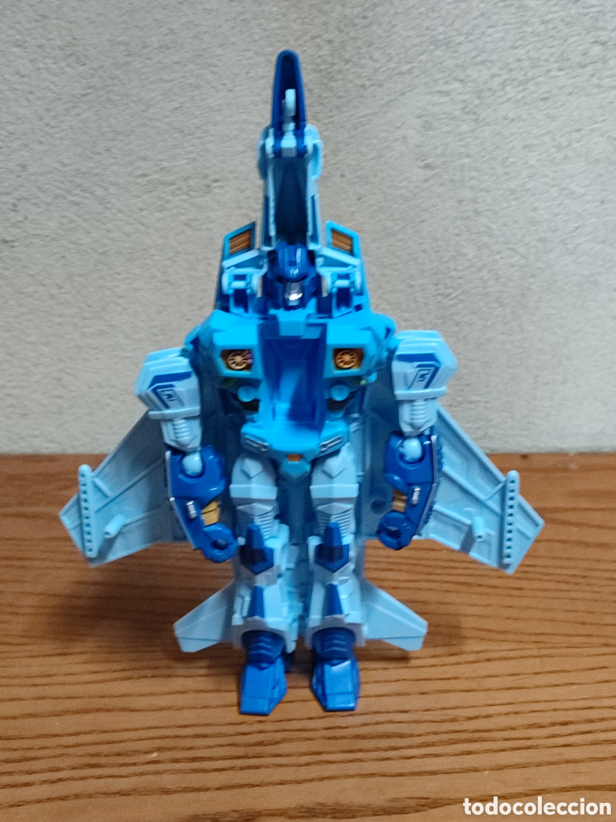 Figuras de acci&oacute;n: Figura robot Transformers avi&oacute;n sin marca. - Foto 4