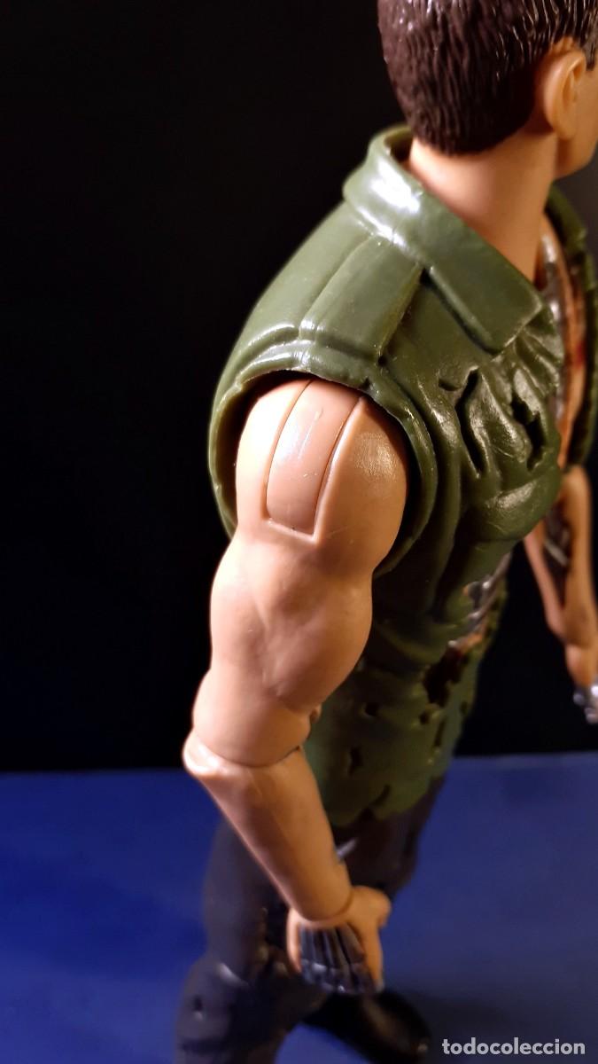 Figuras de acci&oacute;n: Marcus Terminator Salvation 23 cm (Playmates Toys 2009) - Foto 14