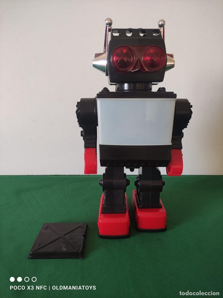 Figuras de acci&oacute;n: Vintage JUPITER Robot 13 TV SCREEN - Foto 2