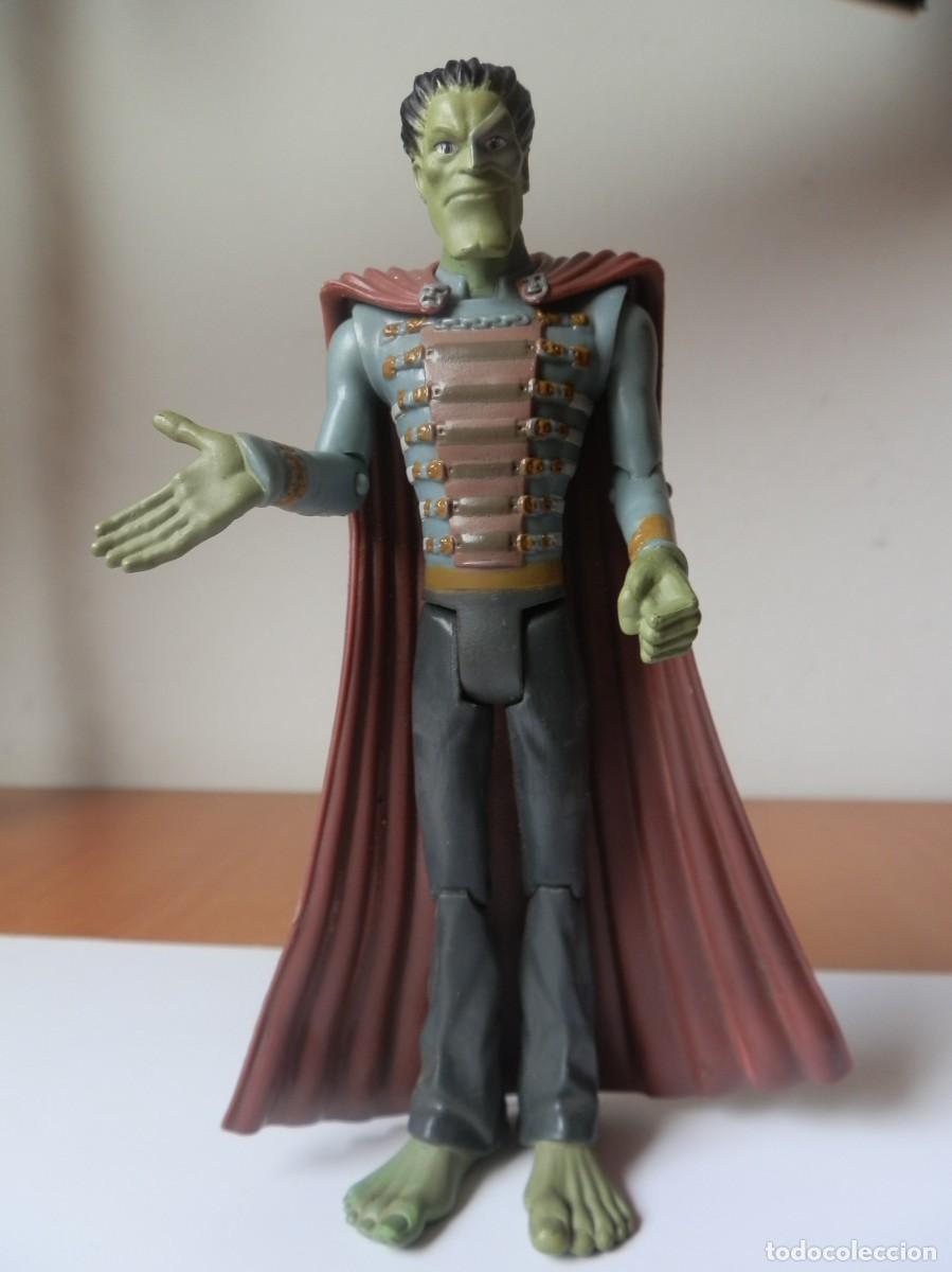 Figurines d'action: Figura de acci&oacute;n Simba Toys Matt Hatter Evil Lord Tenoroc, mide 15 cm.