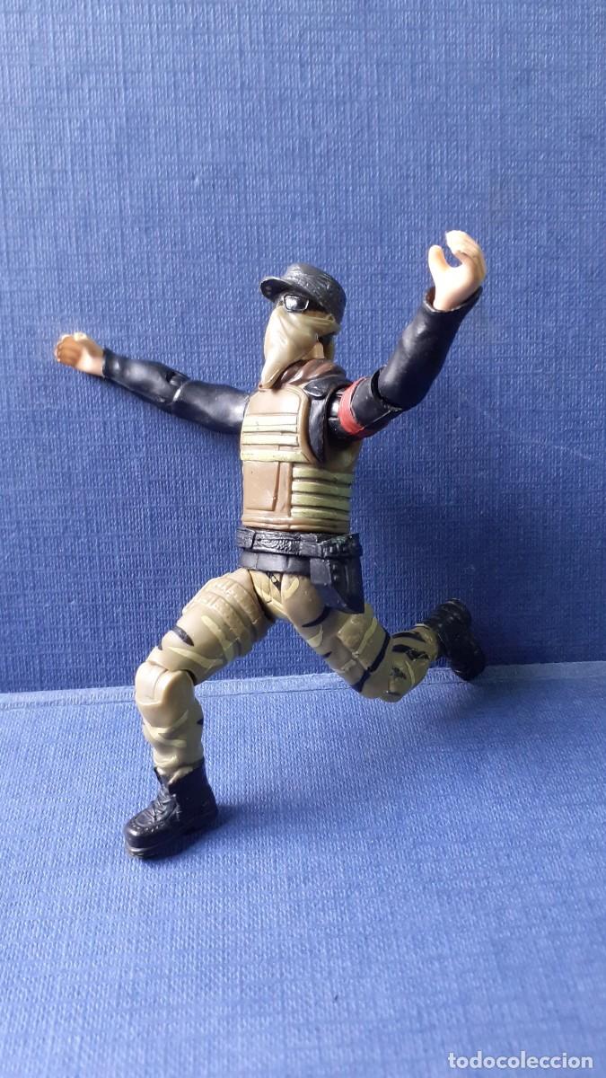 Figuras de acci&oacute;n: John Connor Terminator Salvation (2009 Playmates) - Foto 4