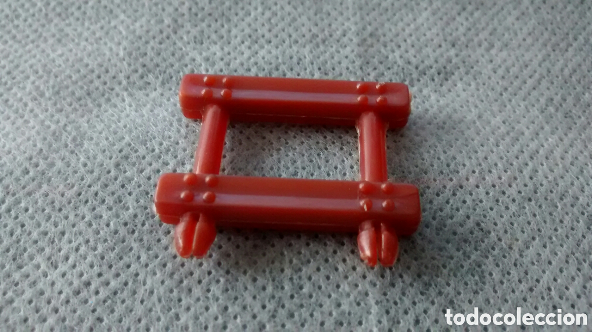 Figuras de acci&oacute;n: VALLA DE CARRETERAS - Foto 1