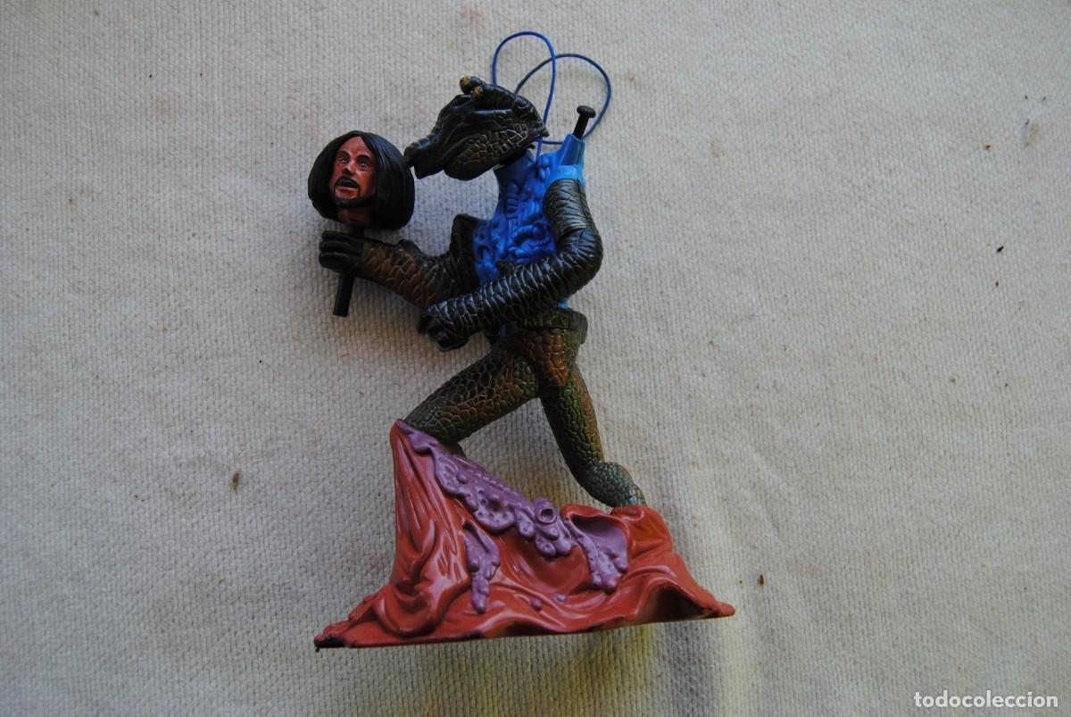 Figuras de acci&oacute;n: U. Figura con movimiento funcionando - Foto 1