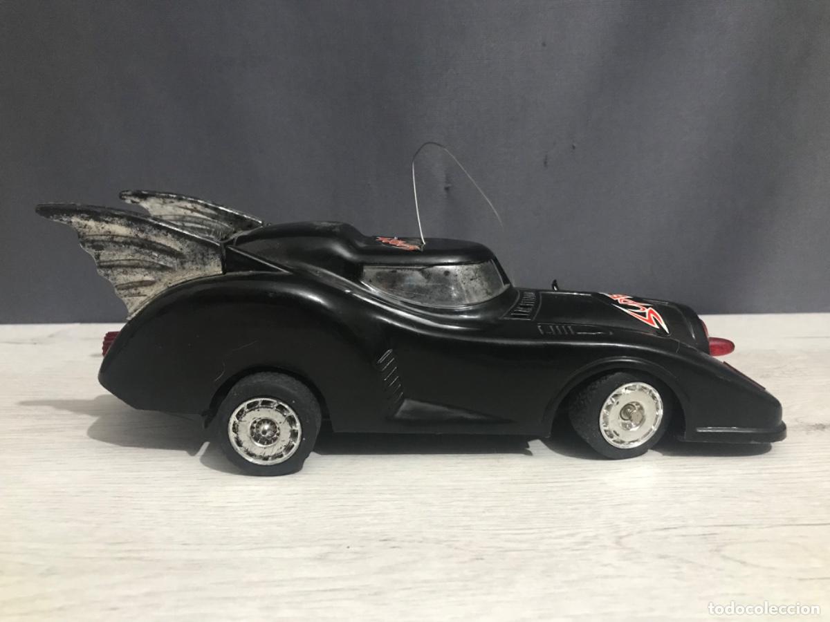 Figuras de acci&oacute;n: Coche Batman o batmovil superbat - Foto 1