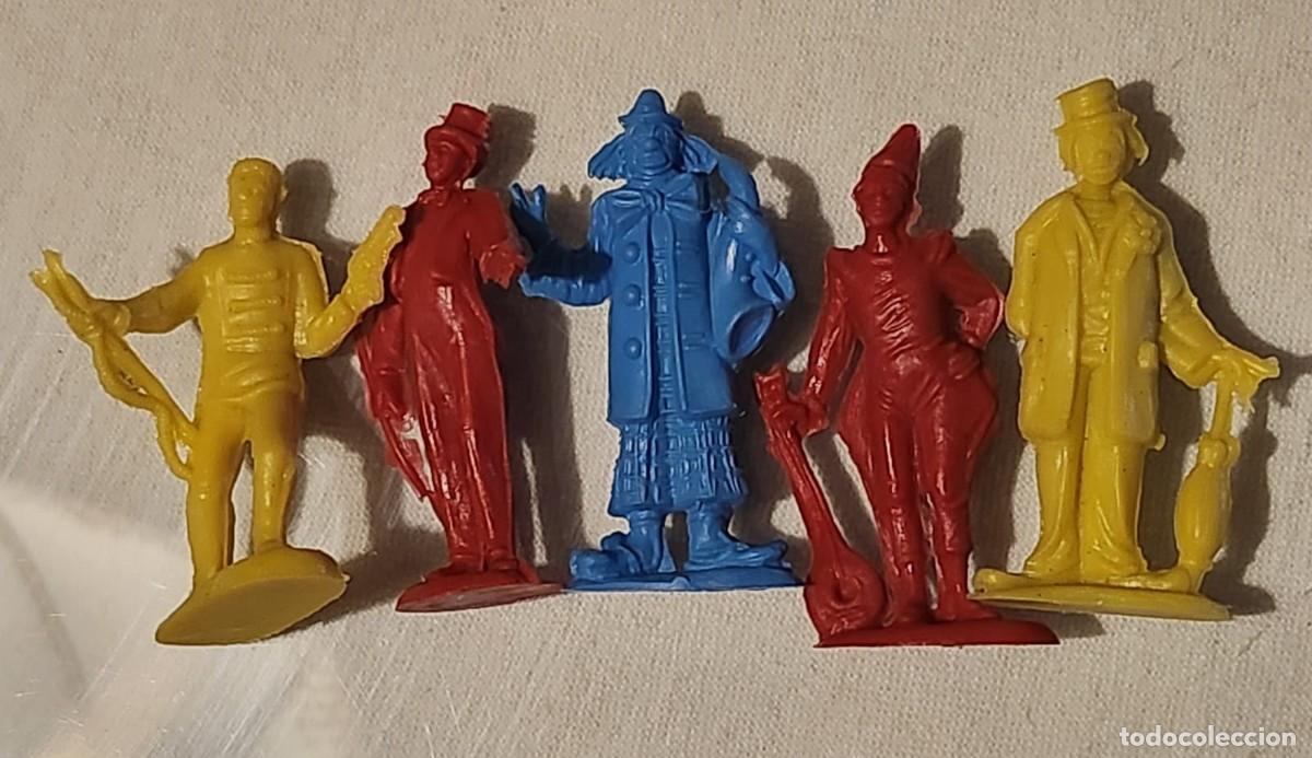 Figuras de acci&oacute;n: CINCO FIGURAS COLORES CIRCO - Foto 1
