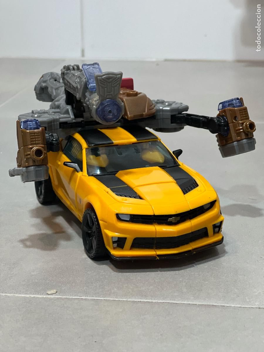 Figuras de acci&oacute;n: TRANSFORMERS DARK OF THE MOON BUMBLEBEE - Foto 2