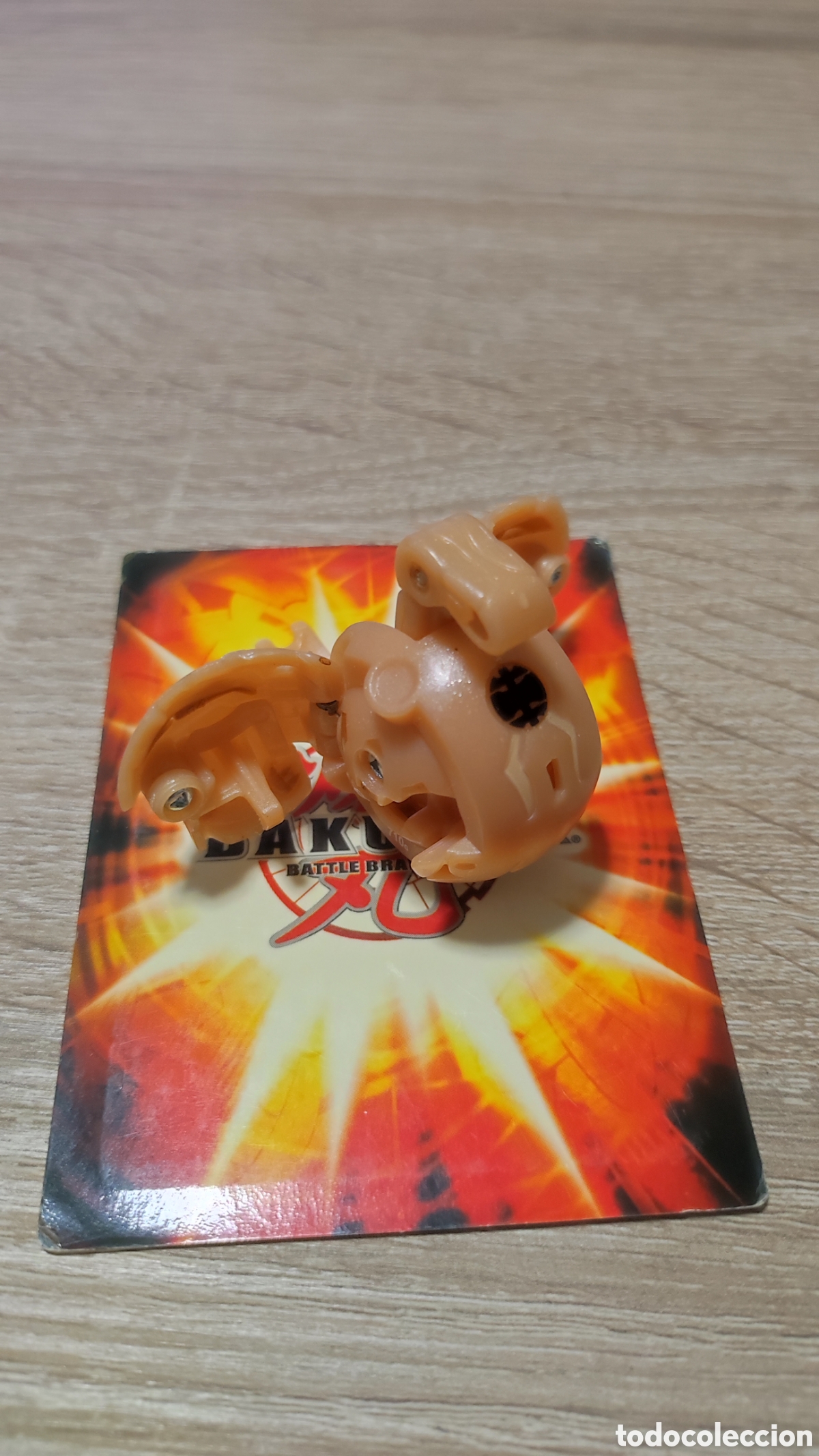 Figuras de acci&oacute;n: Bakugan Brontes Subterra - Foto 2