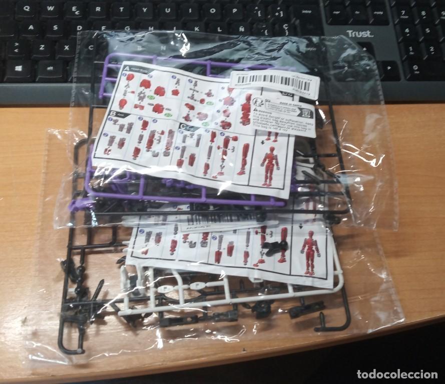 Figuras de acci&oacute;n: Figura de acci&oacute;n articulada 3D (pack de 2) - Foto 2